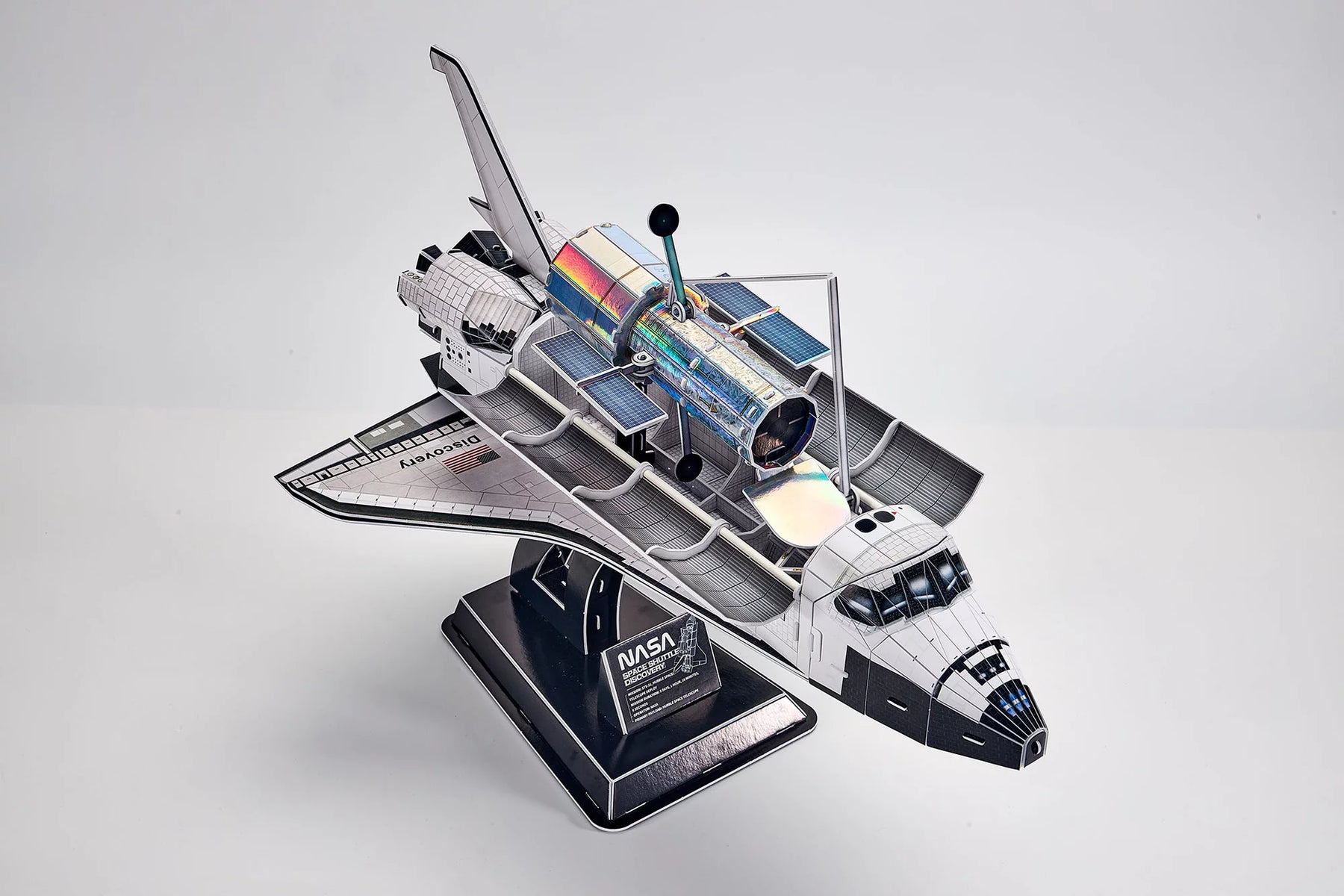 Space Shuttle Discovery