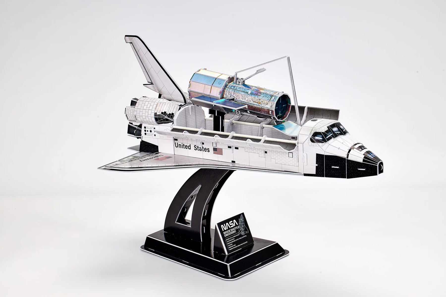 Space Shuttle Discovery