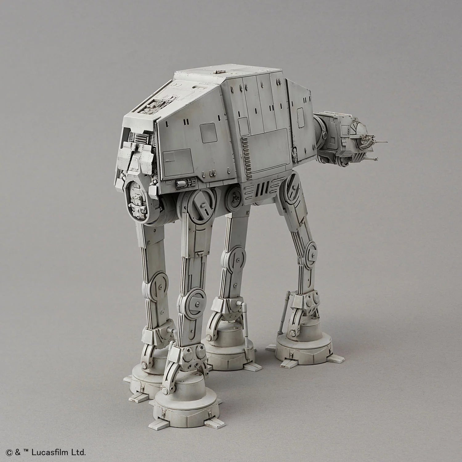 BANDAI AT-AT
