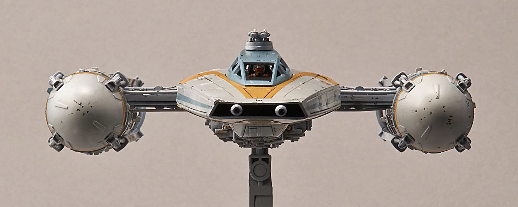 BANDAI Y-Wing Starfighter