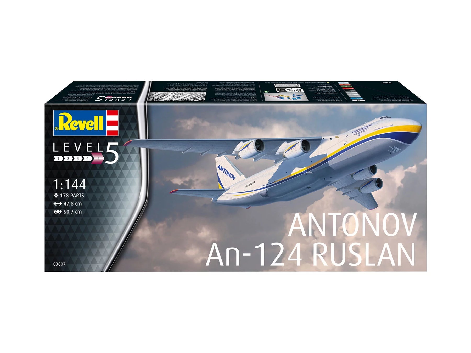 Antonov AN-124 "Ruslan"