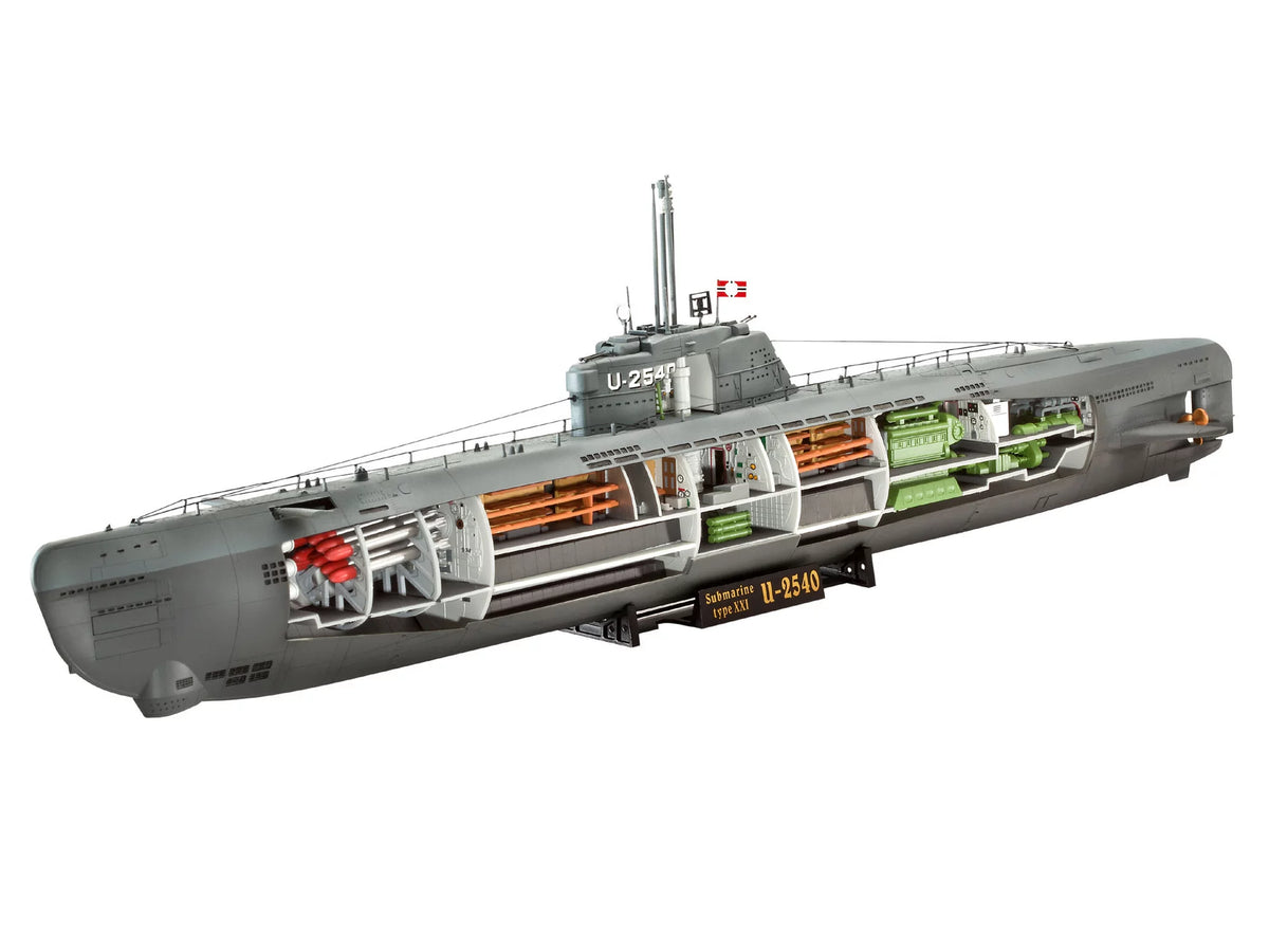 Duitse onderzeeër Type XXI met interieur