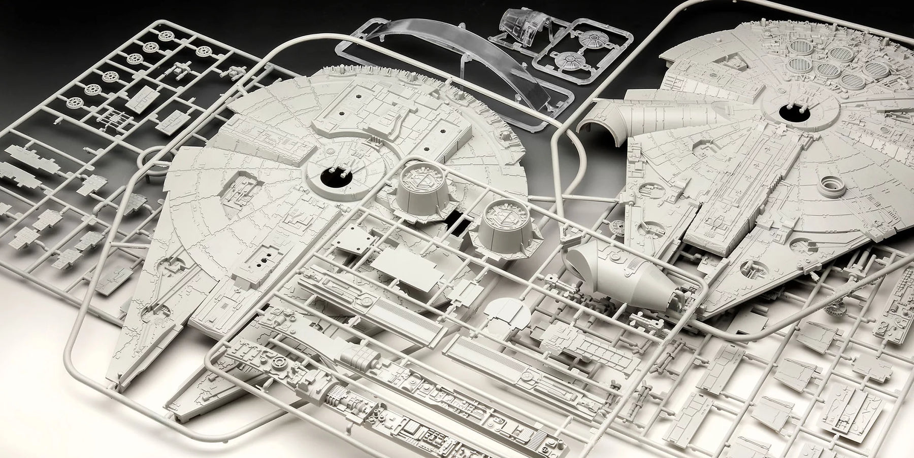 Geschenkset "Millennium Falcon"