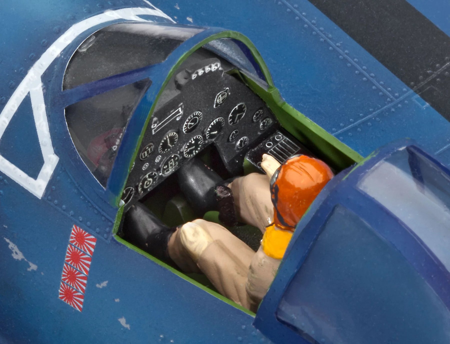 Model Set Vought F4U-1A CORSAIR