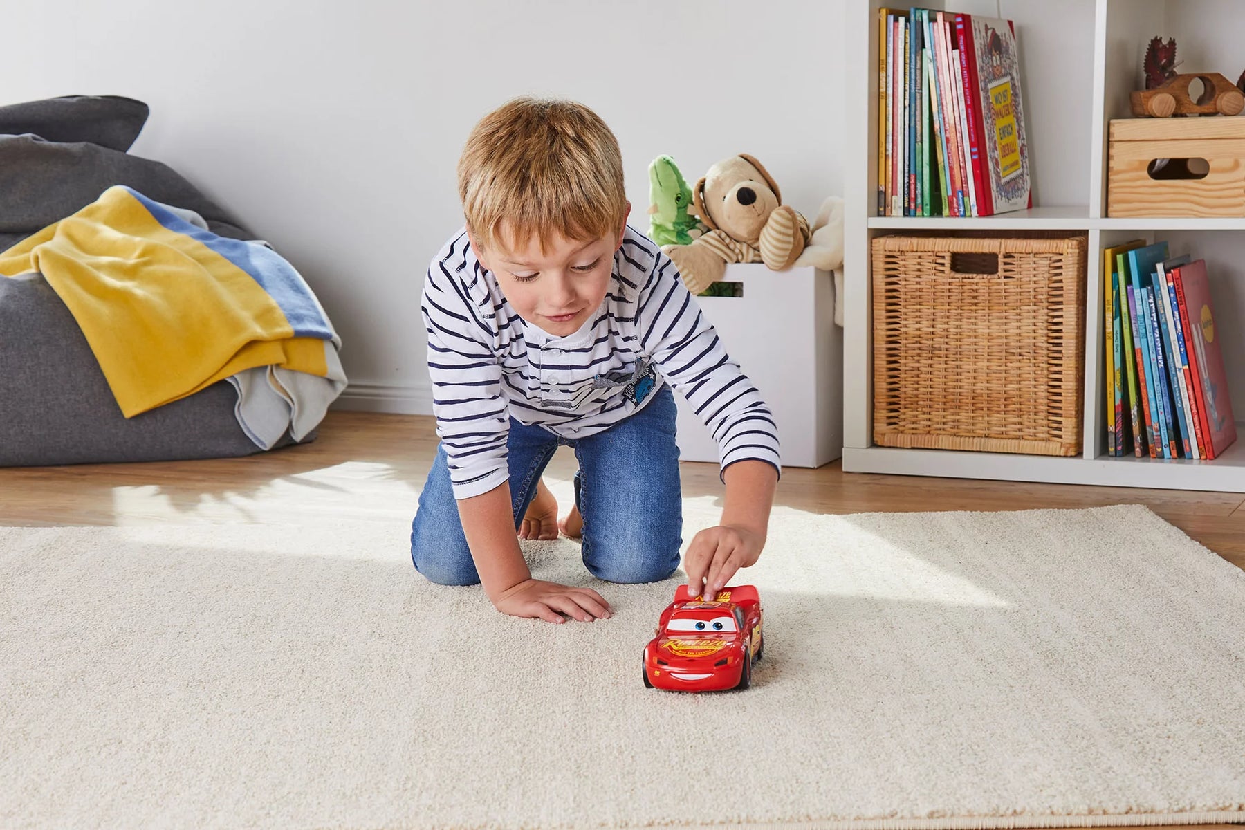Lightning McQueen Disney-Cars Auto mit Licht-Sound