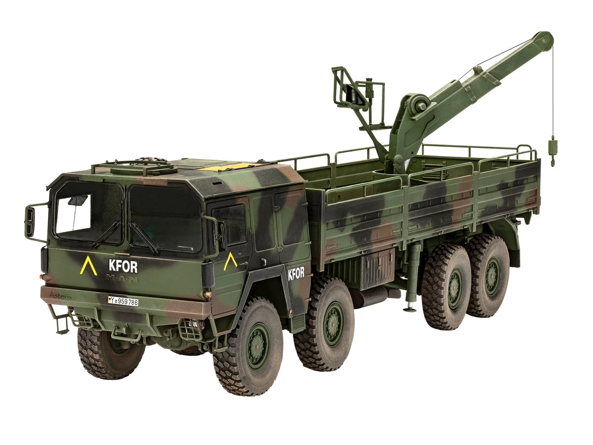 MAN 10t milgl-vrachtwagen 8x8