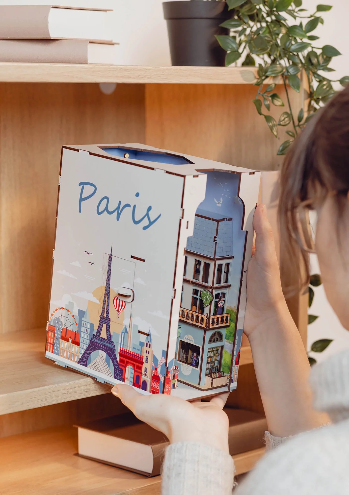 Tiny Adventures "Paris"