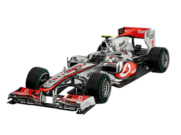 F1 con el McLaren MP4-25 en el escaparate y en la pantalla grande: Brad Pitt, Lewis Hamilton y la fascinación de la fórmula