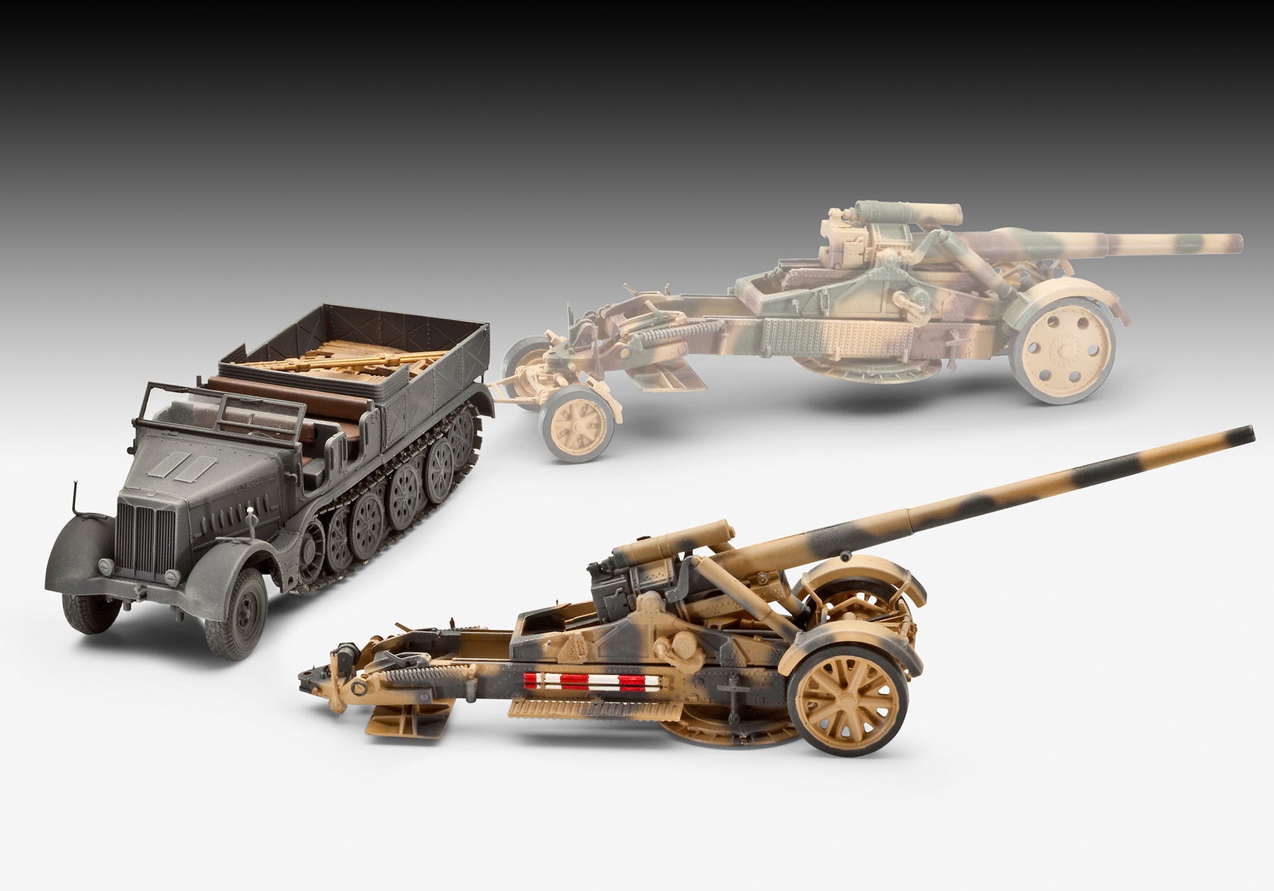 Sd.Kfz.9 "Famo" 21cm Mörser 18 or 17cm Kanone 18