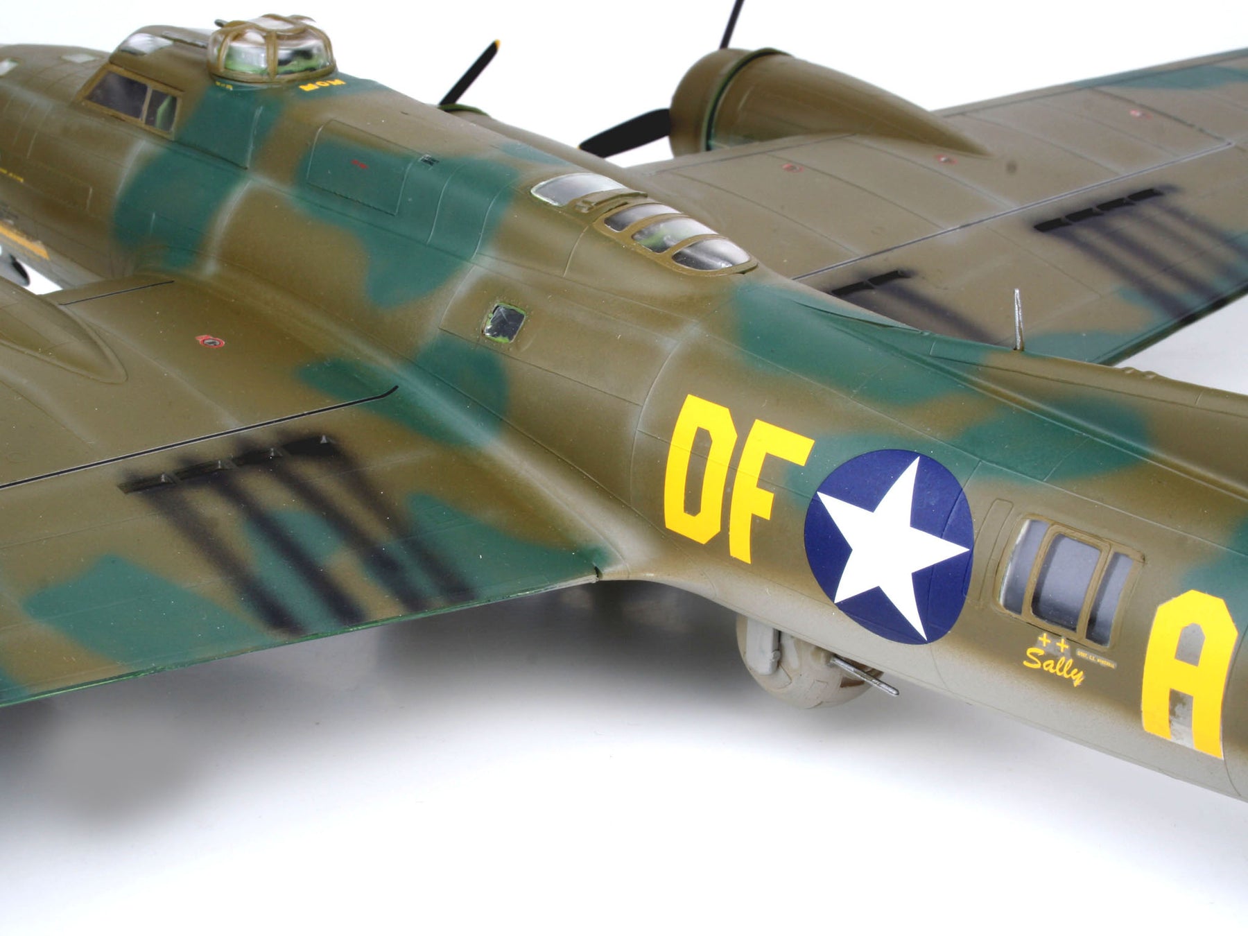 B-17F Memphis Bell