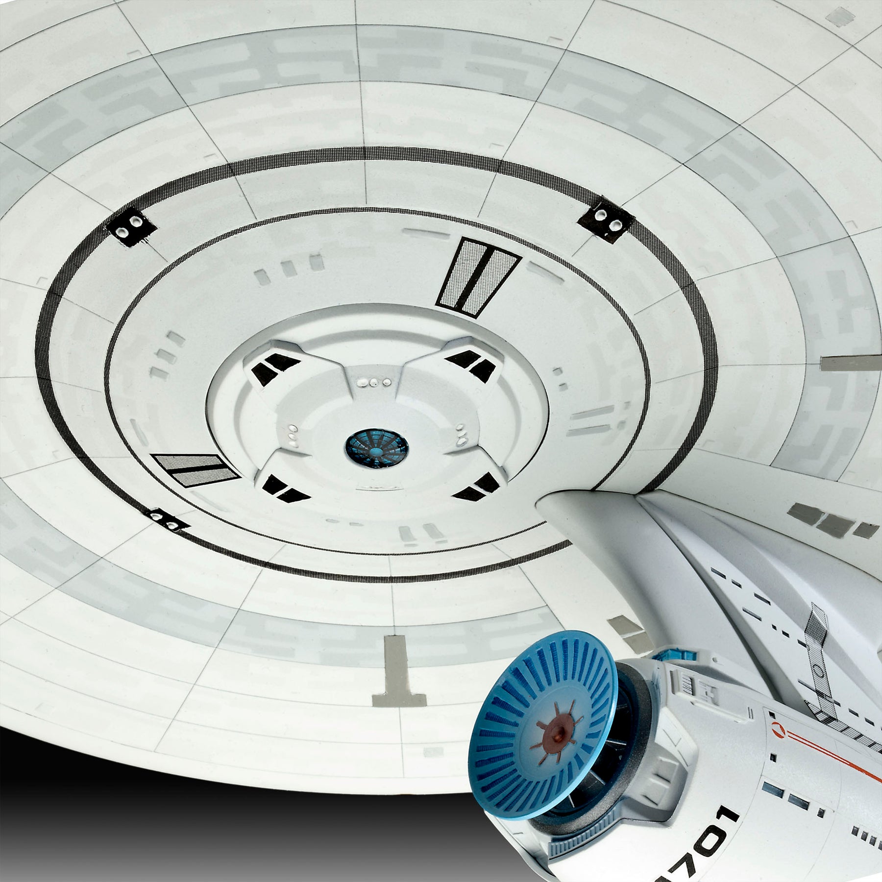 U.S.S. Entreprise NCC-1701 " DANS LES TÉNÈBRES "