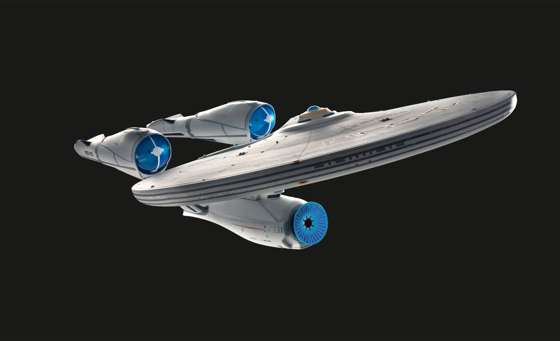 U.S.S. Entreprise NCC-1701 " DANS LES TÉNÈBRES "