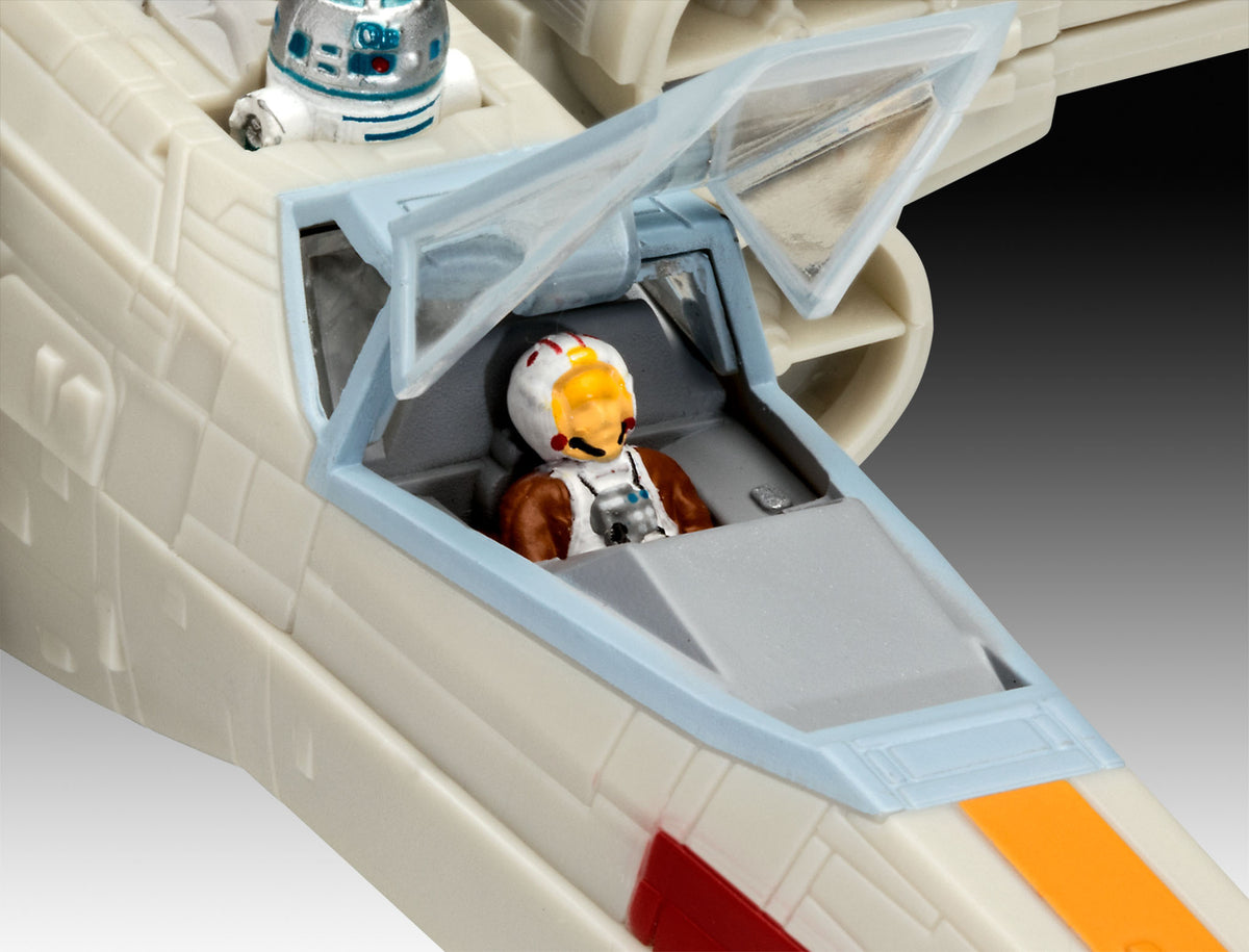 X wing fighter