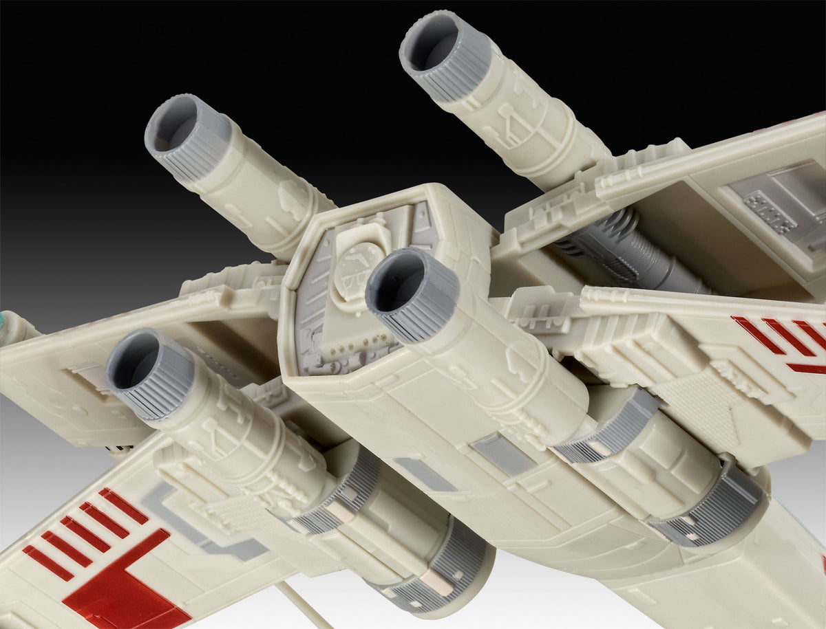 X wing fighter