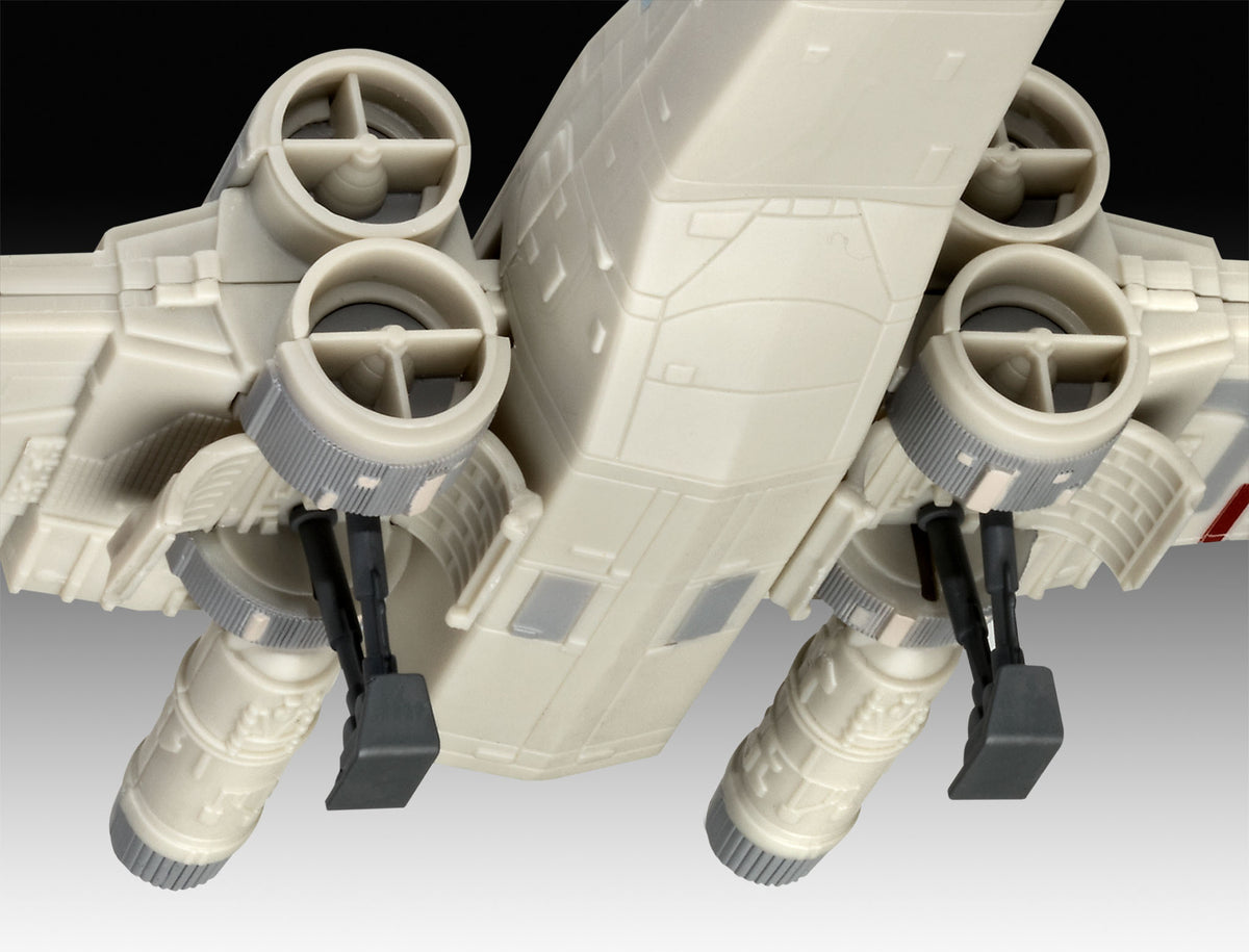 X wing fighter