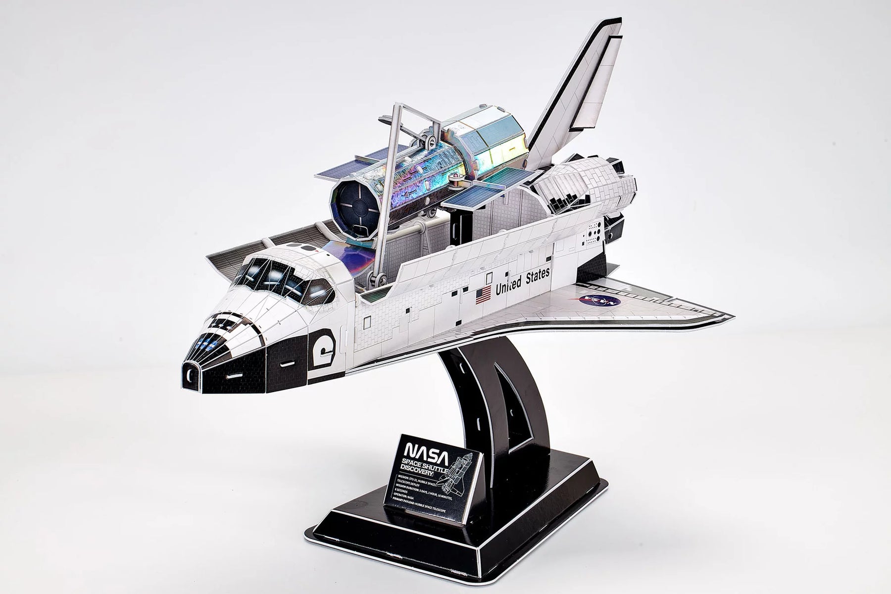 Space Shuttle Discovery