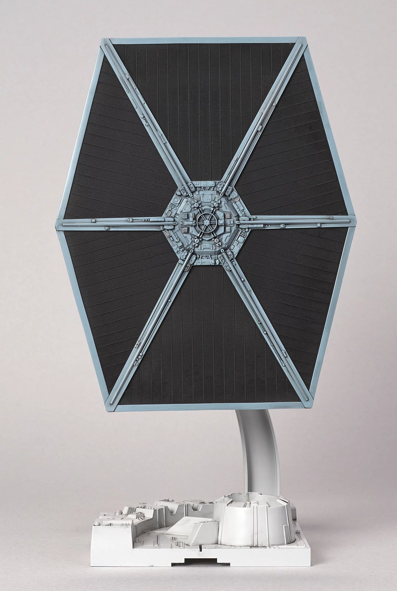 Cazas TIE BANDAI