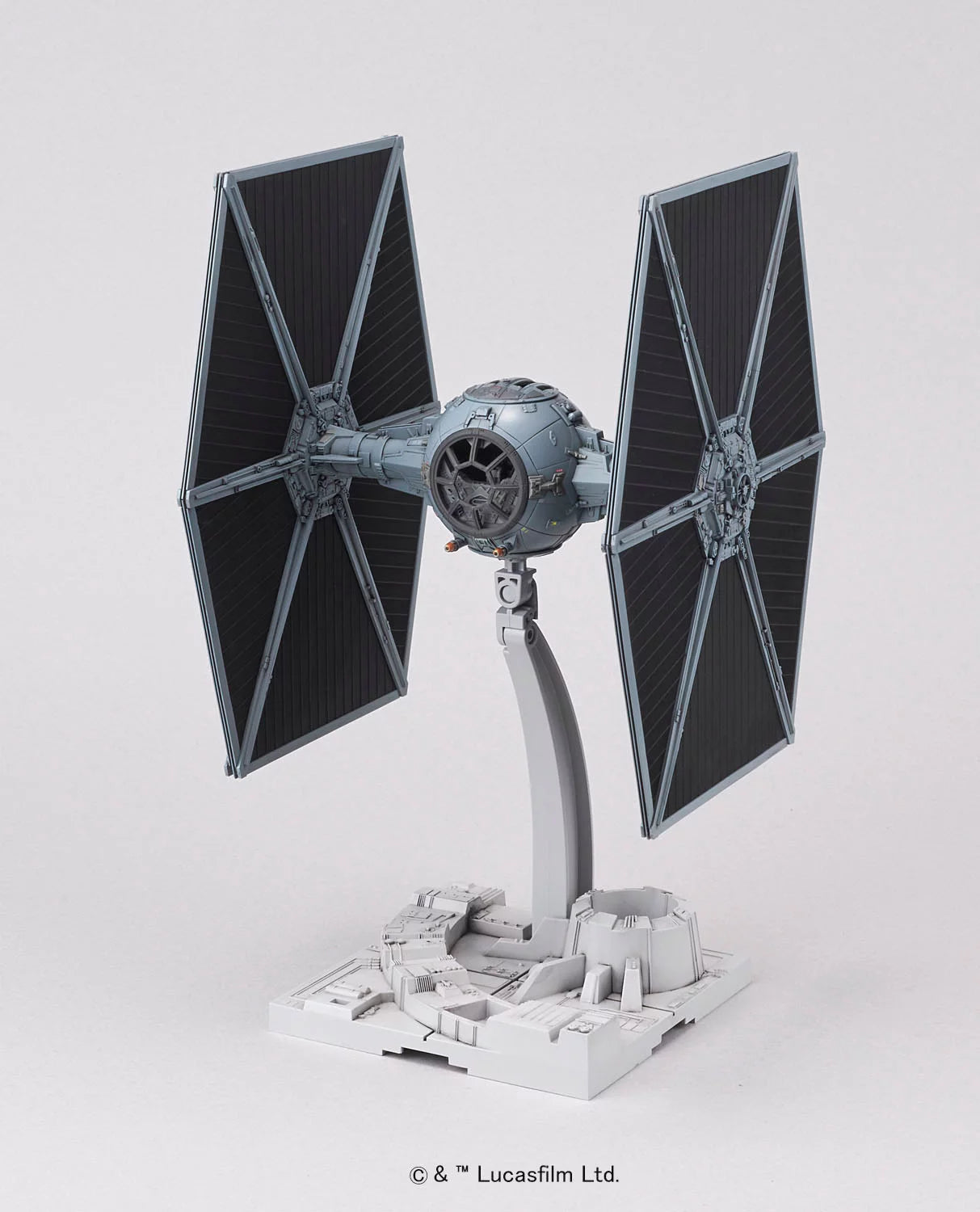 Cazas TIE BANDAI