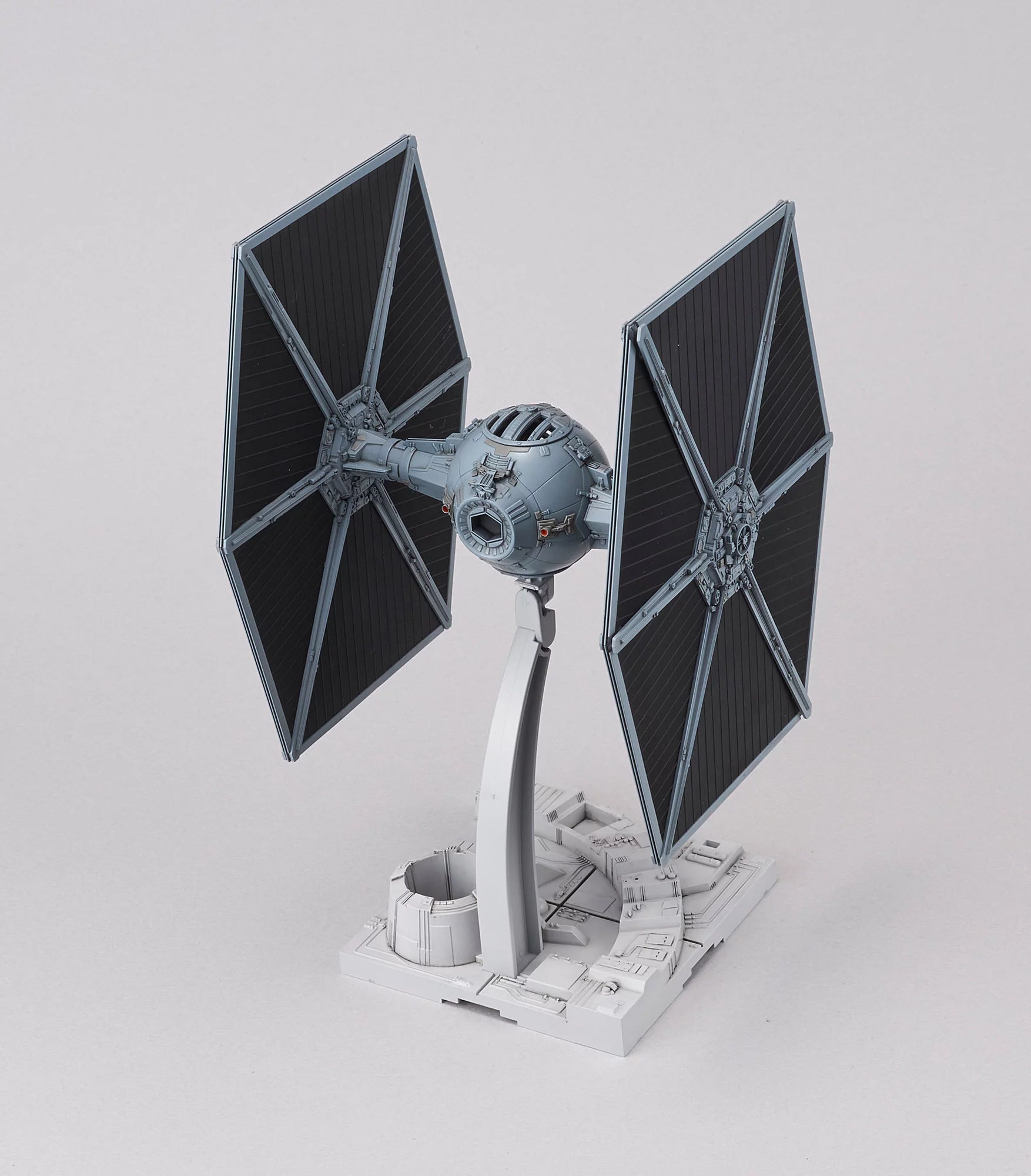 Cazas TIE BANDAI