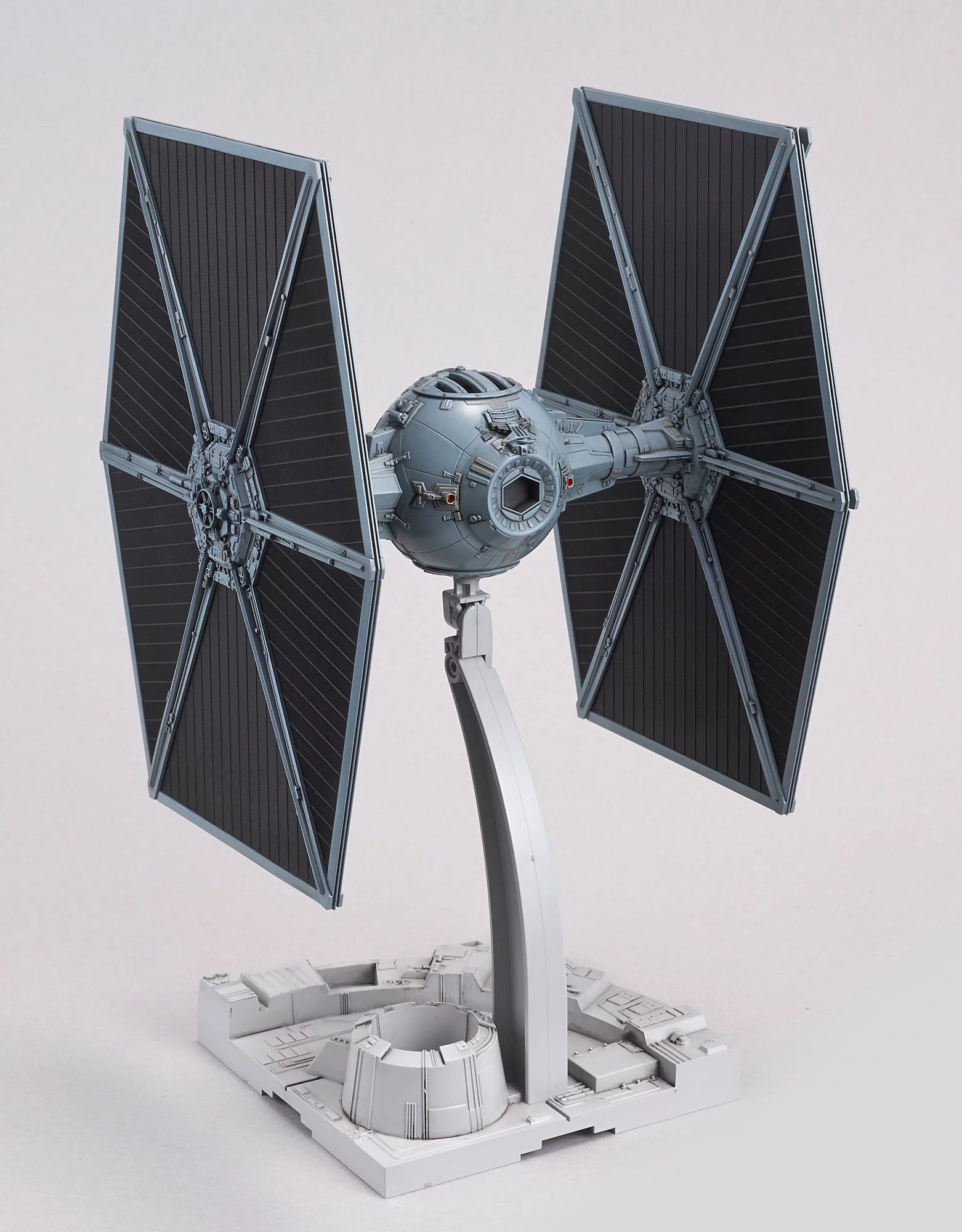 Cazas TIE BANDAI