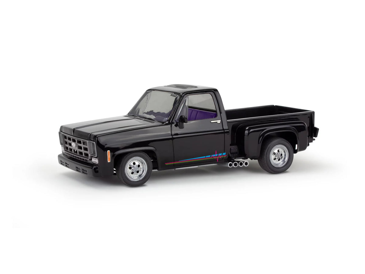 ‘77 Chevy® Street Pickup