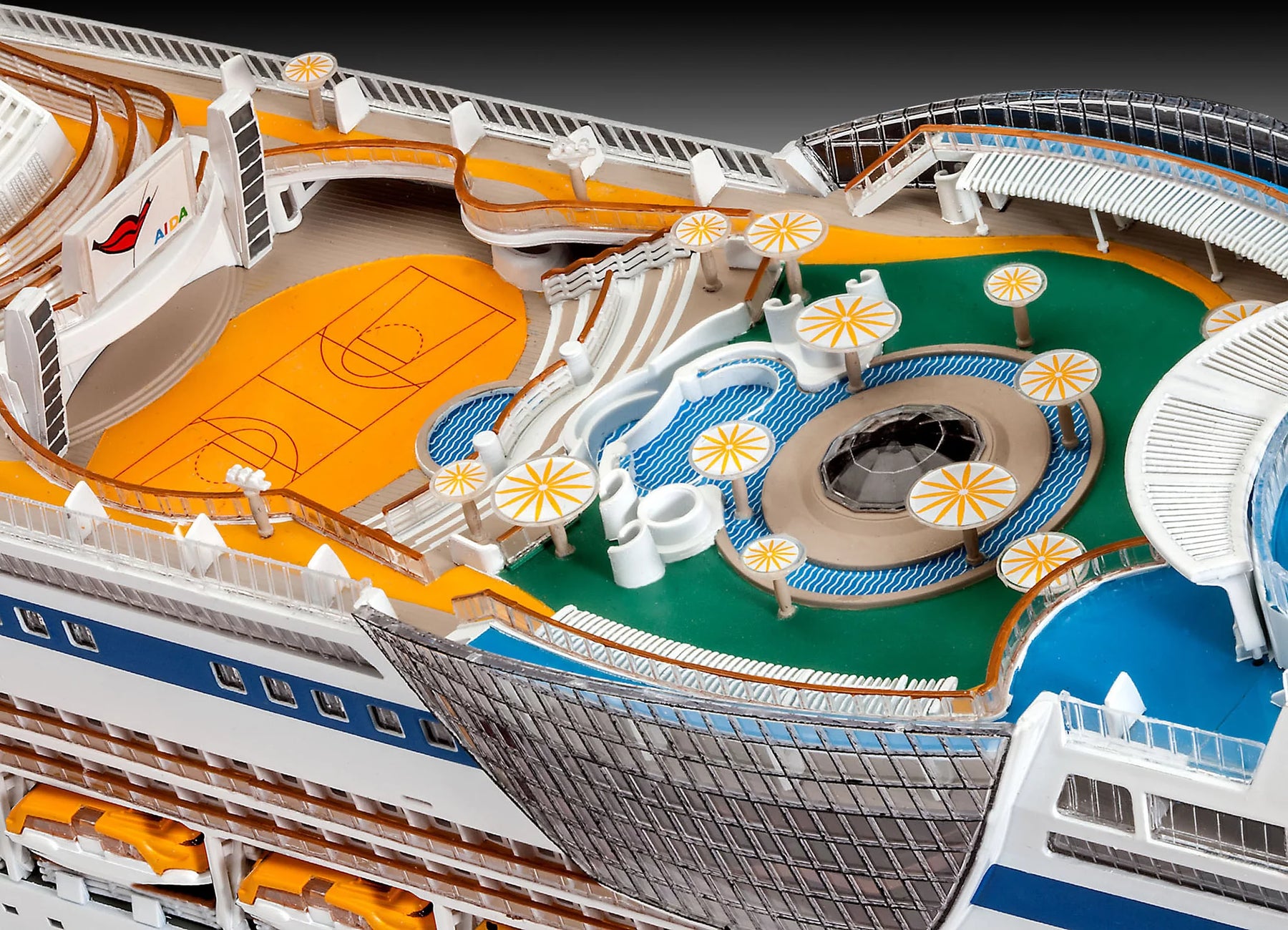 Cruise Ship AIDA (AIDAblu, sol, mar or stella)