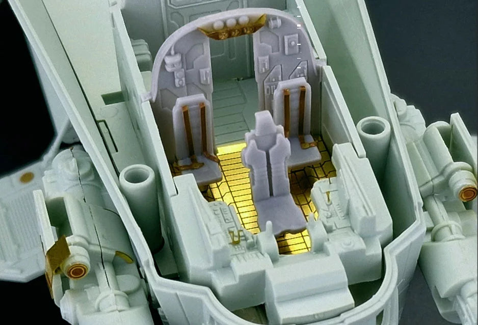 The Mandalorian: Razor Crest "Platinum Edition"