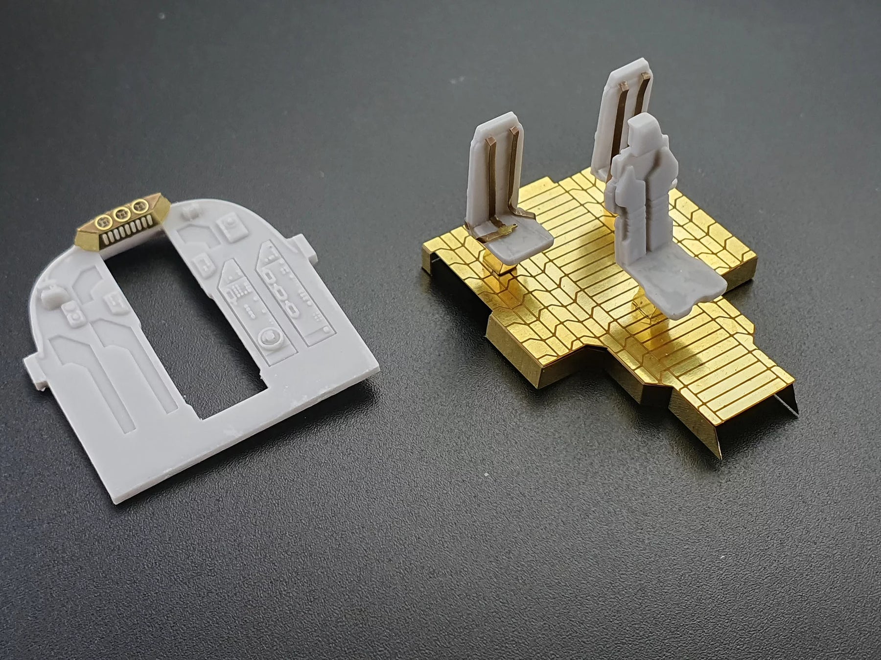 The Mandalorian: Razor Crest "Edición Platino"