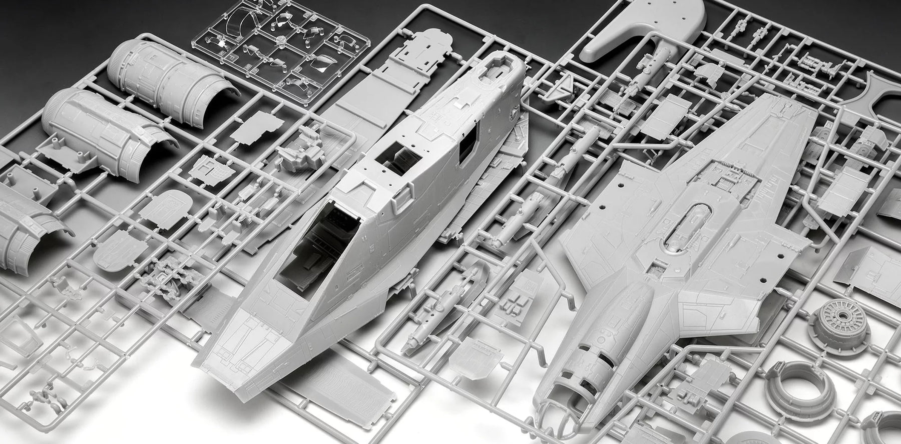 The Mandalorian: Razor Crest "Platinum Edition"