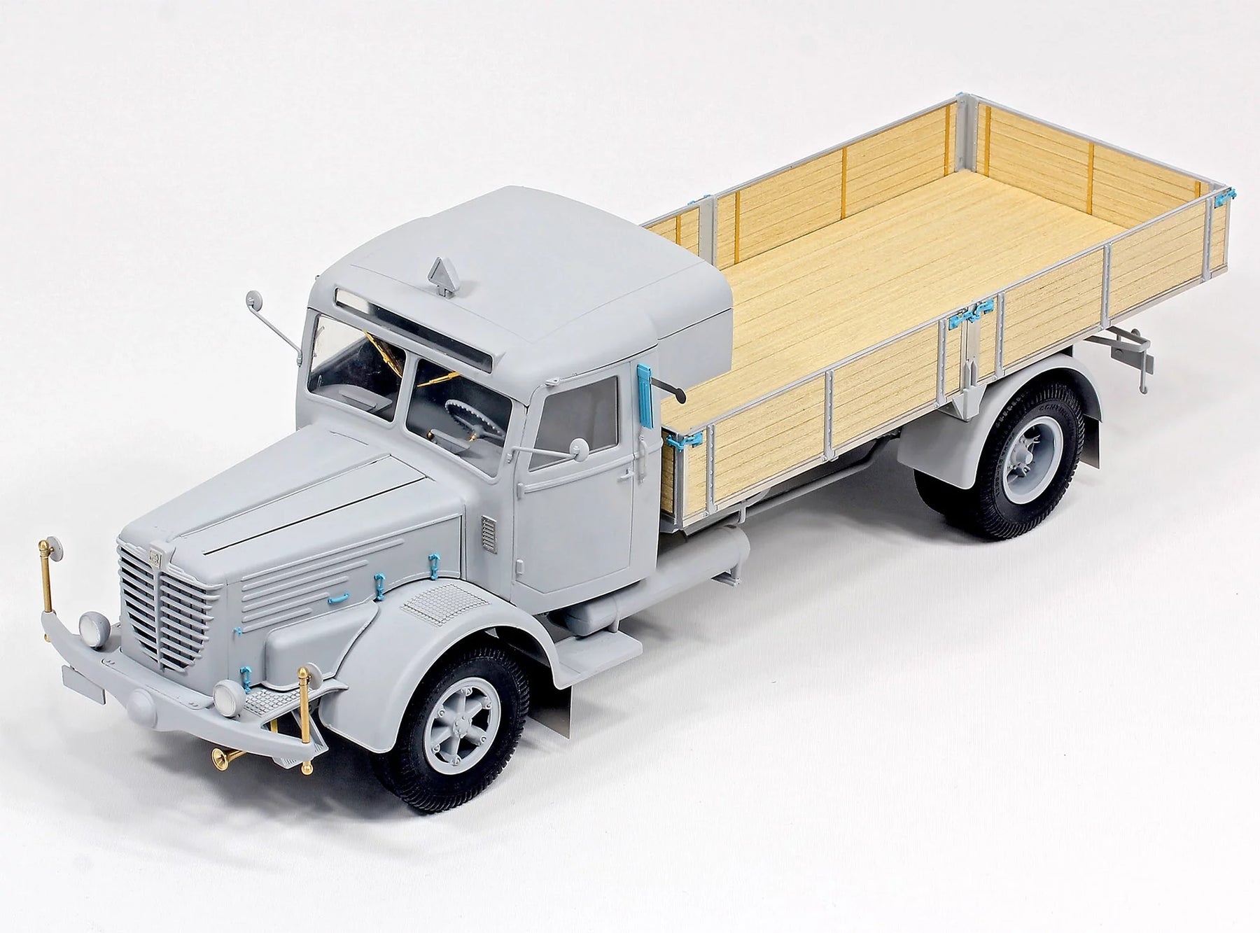 Büssing 8000 S 13 mit Trailer "Platinum Edition"