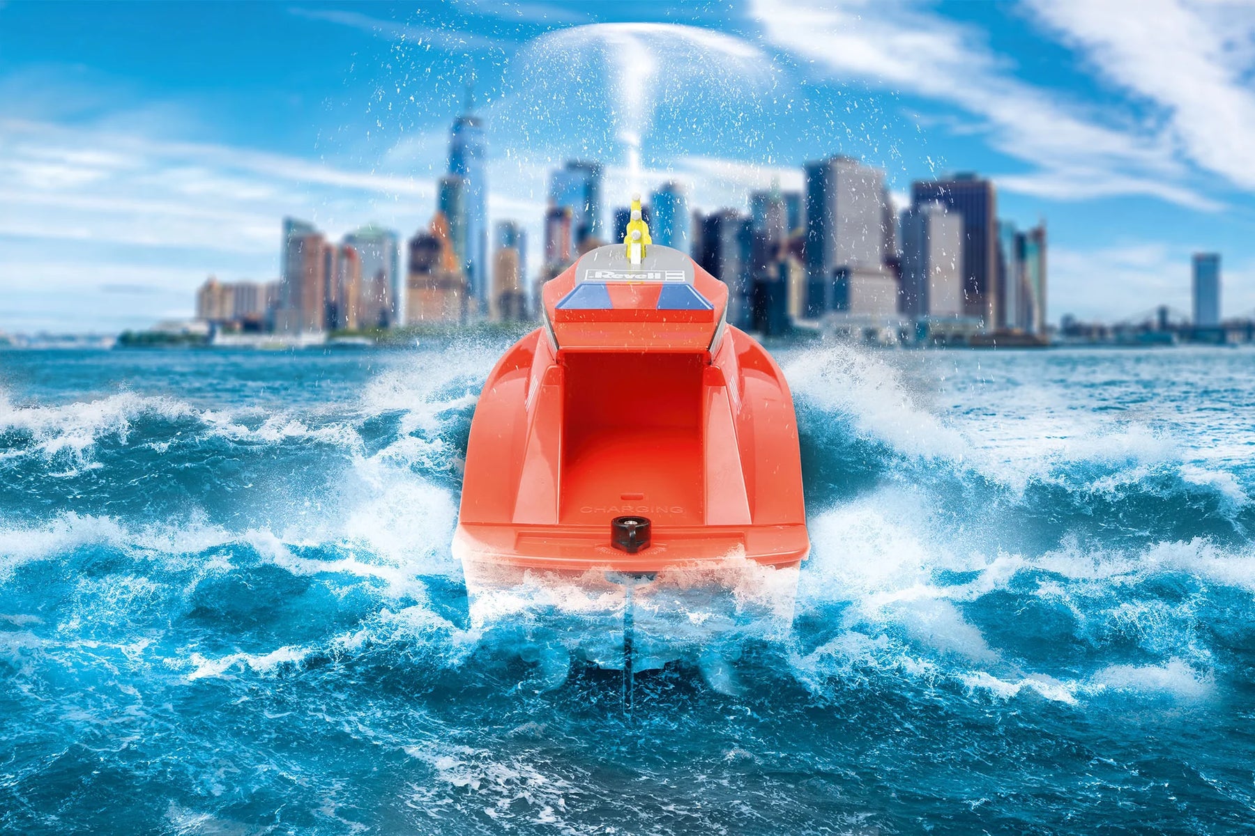 RC fireboat