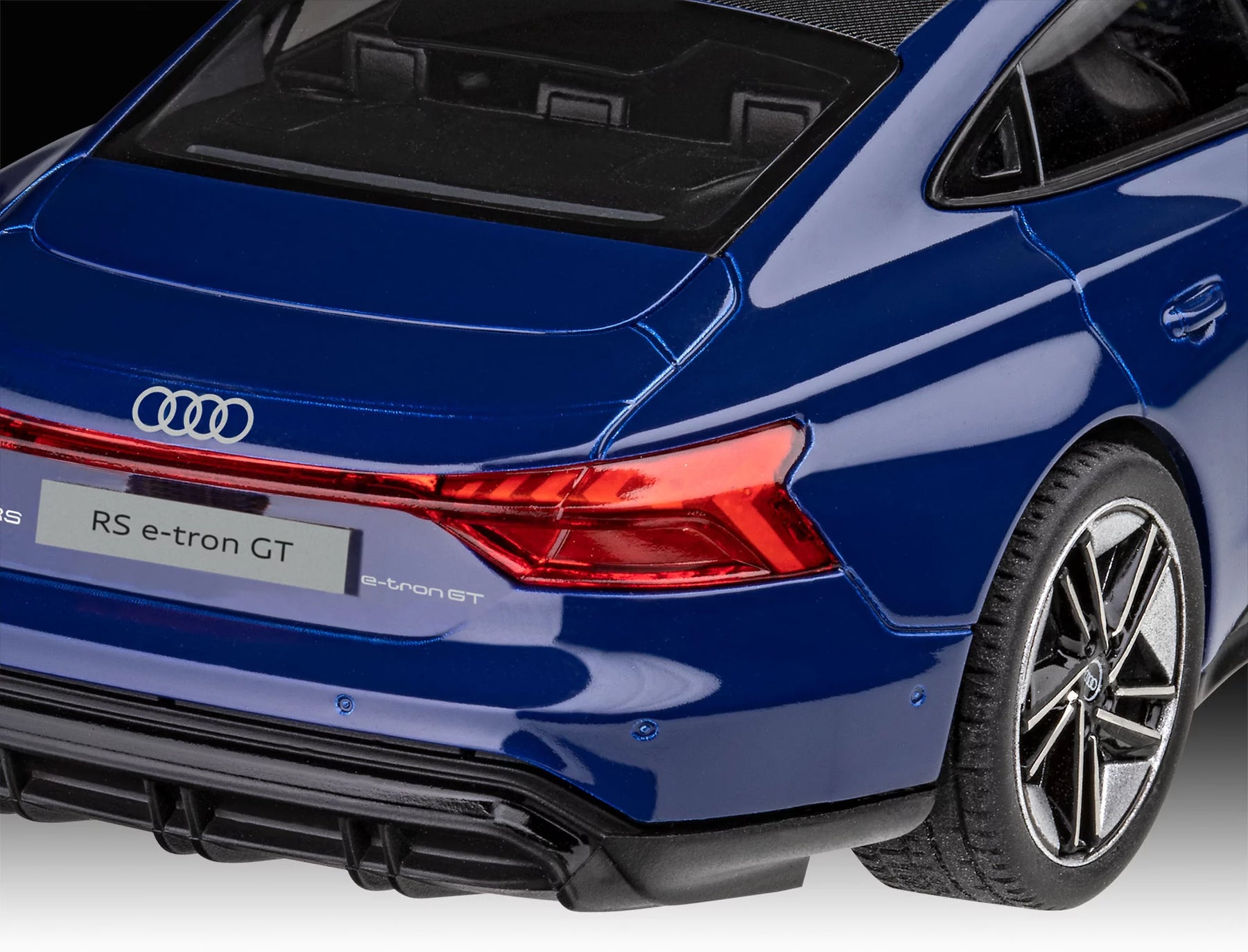 Advent calendar “Audi RS e-tron GT”