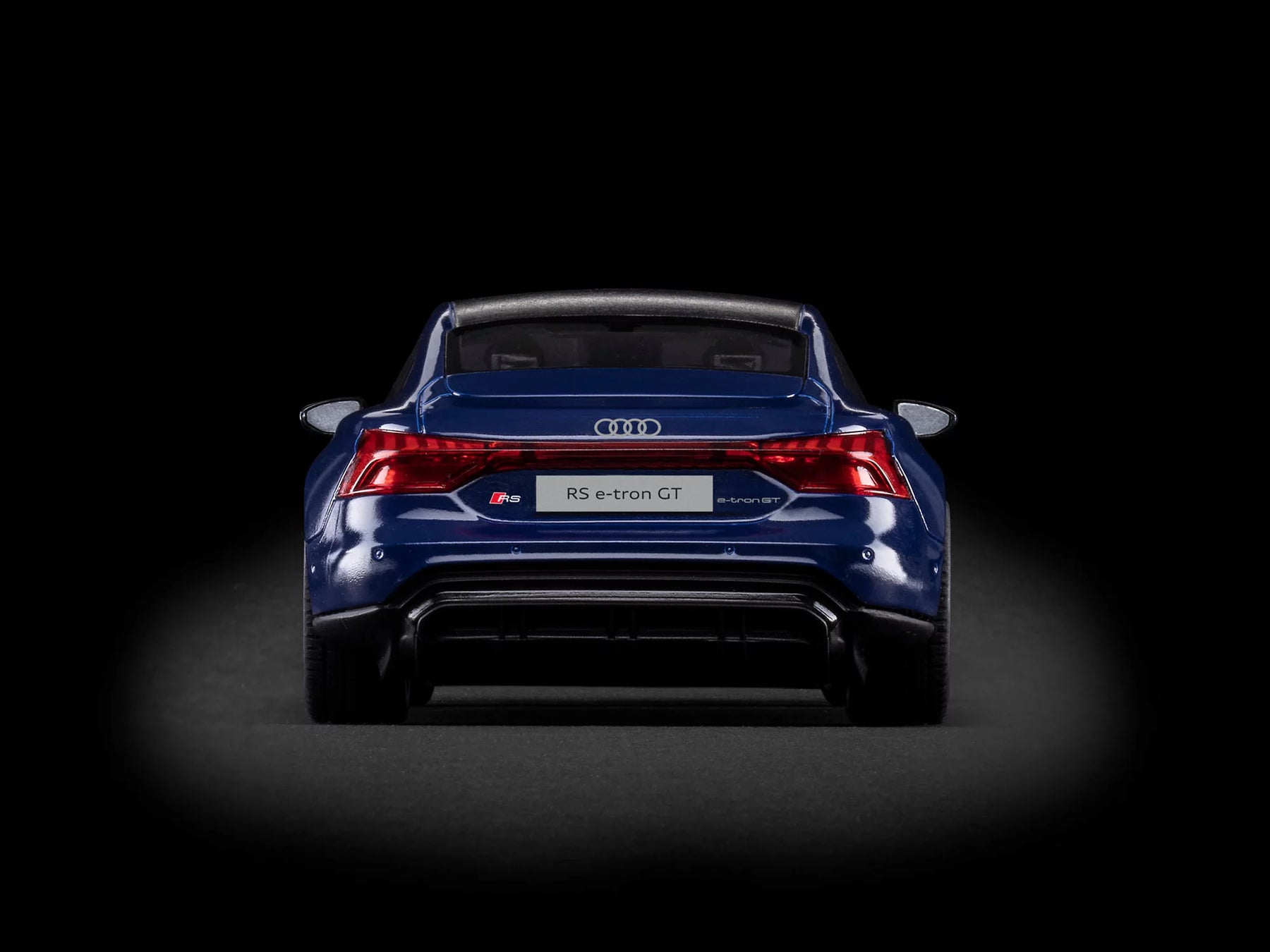 Advent calendar “Audi RS e-tron GT”