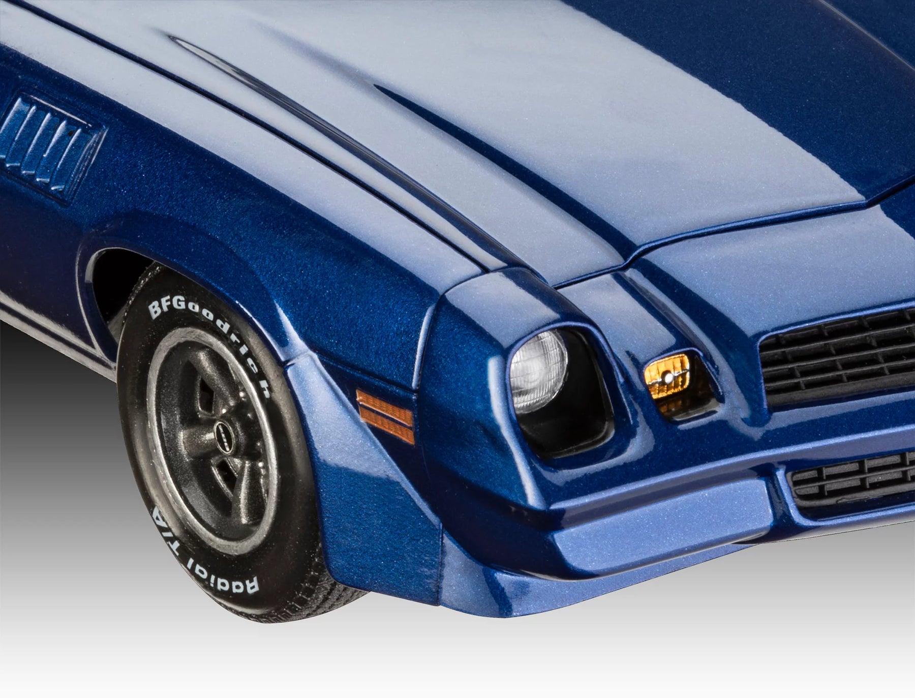 "Cosas más extrañas" El Chevy Camaro Z-28 de Billy
