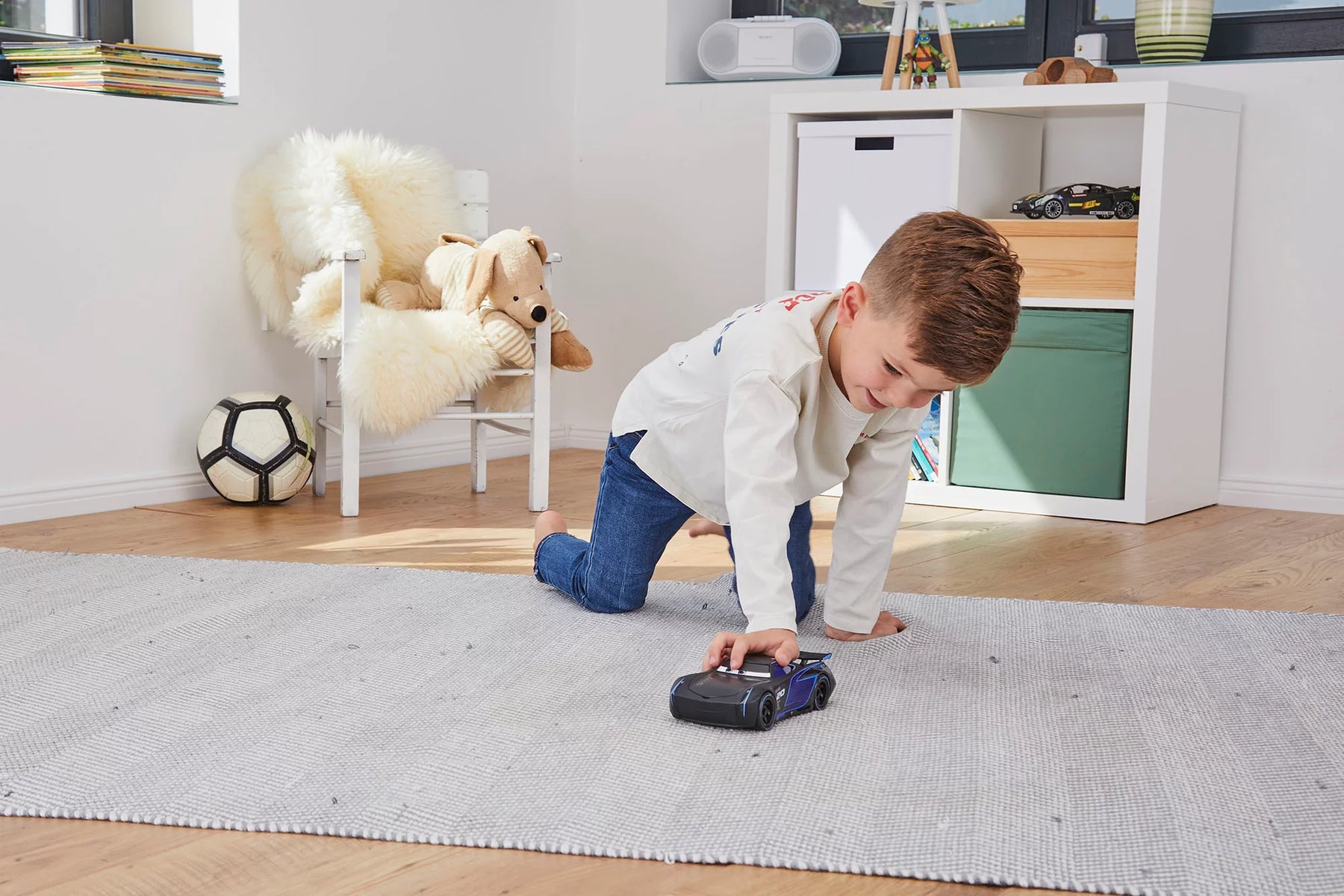 Jackson Storm Disney Cars auto met licht en geluid
