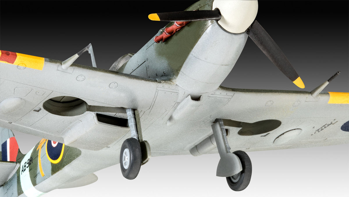 Modellkészlet Combat Set Bf109G-10 & Spitfire Mk.V