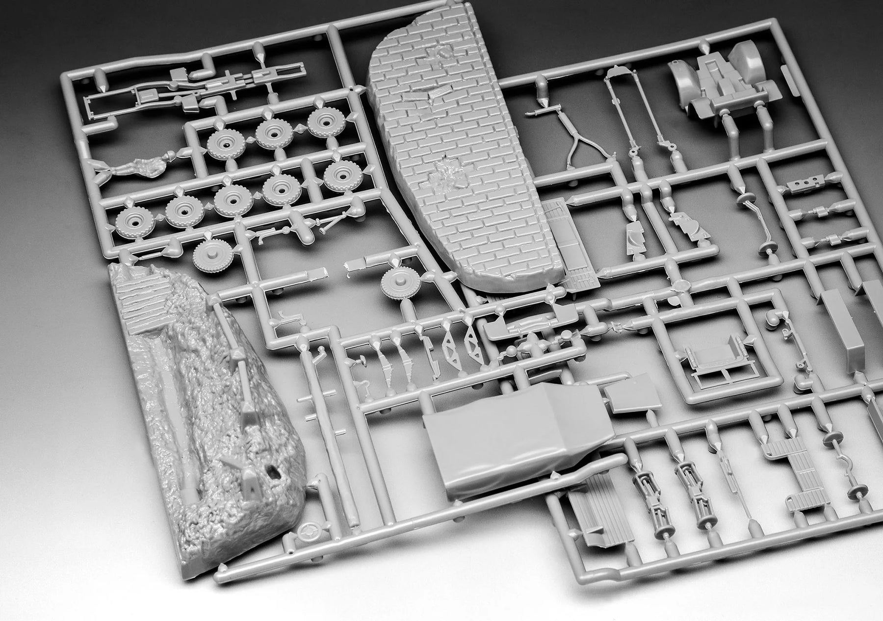 Zestaw startowy Krupp Protze KFZ 69 z pakietem 3,7 cm