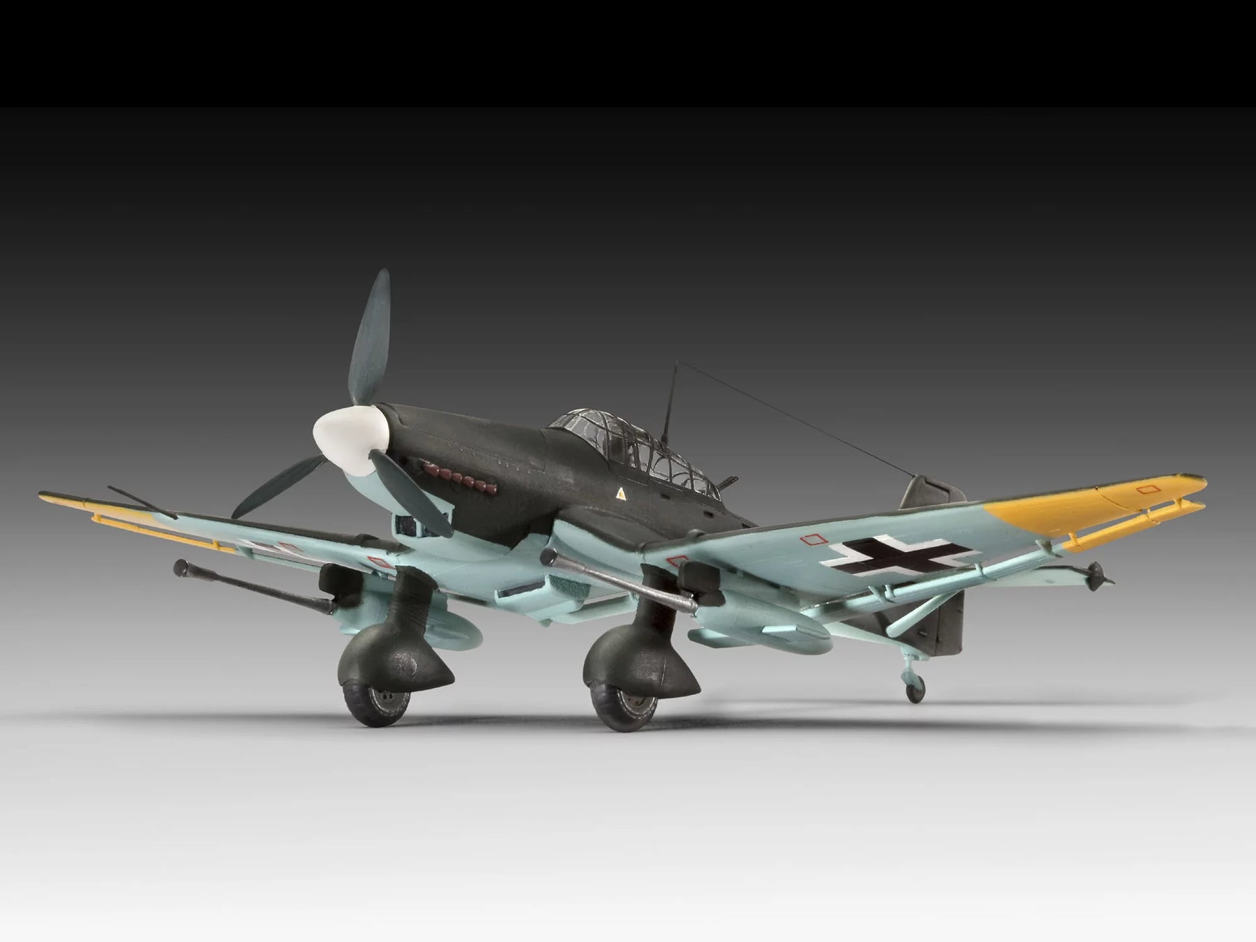 Starter Kit Junkers Ju87 G-D Tank Buster